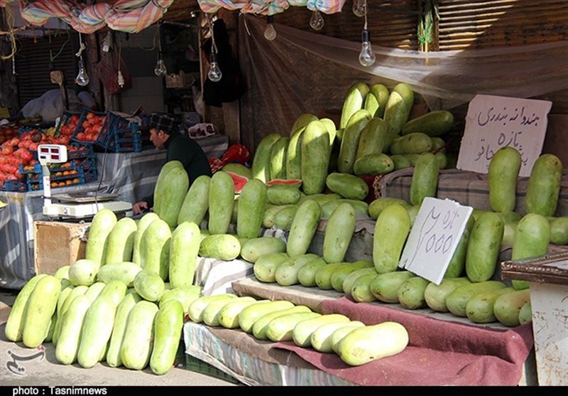 بازار شب یلدای ارومیه-علی آقایاری