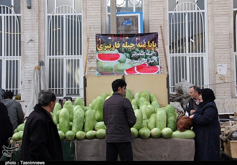 بازار شب یلدای ارومیه-علی آقایاری