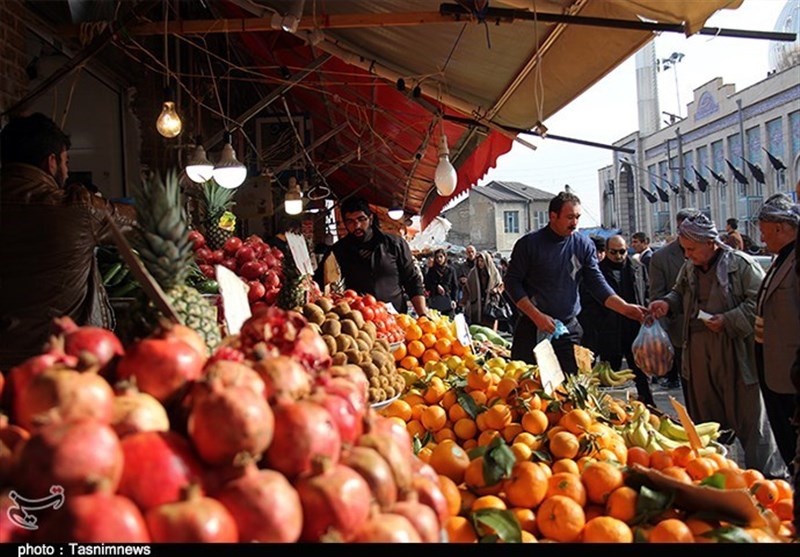 بازار شب یلدای ارومیه-علی آقایاری