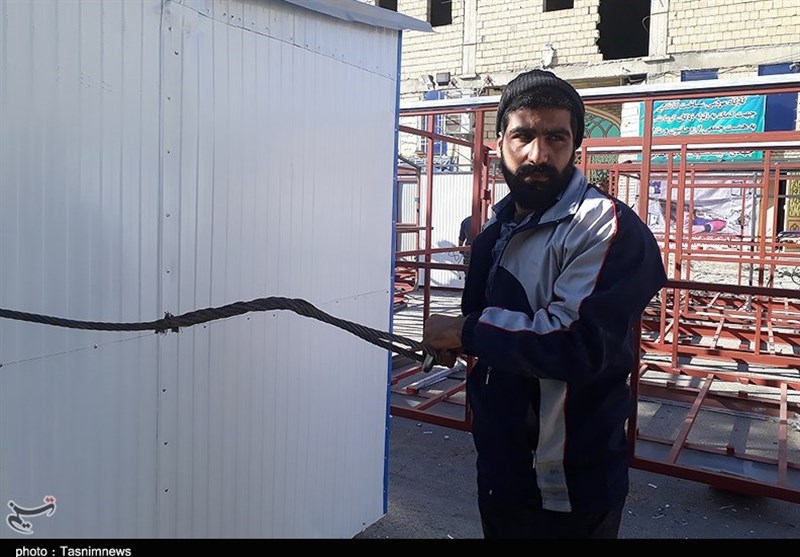  کارگاه ساخت کانکس برای اسکان زلزله‌زدگان غرب کشور در استان کرمانشاه در اهواز