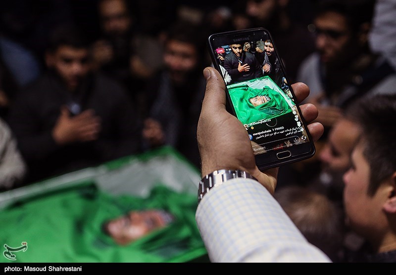 مراسم وداع با پیکر شهید مدافع حرم محمداکرم ابراهیمی