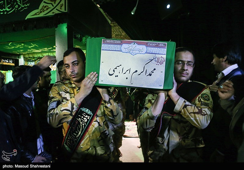 مراسم وداع با پیکر شهید مدافع حرم محمداکرم ابراهیمی