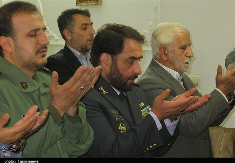 دیدار امیر اسماعیلی با سه خانواده معظم شهید در دامغان