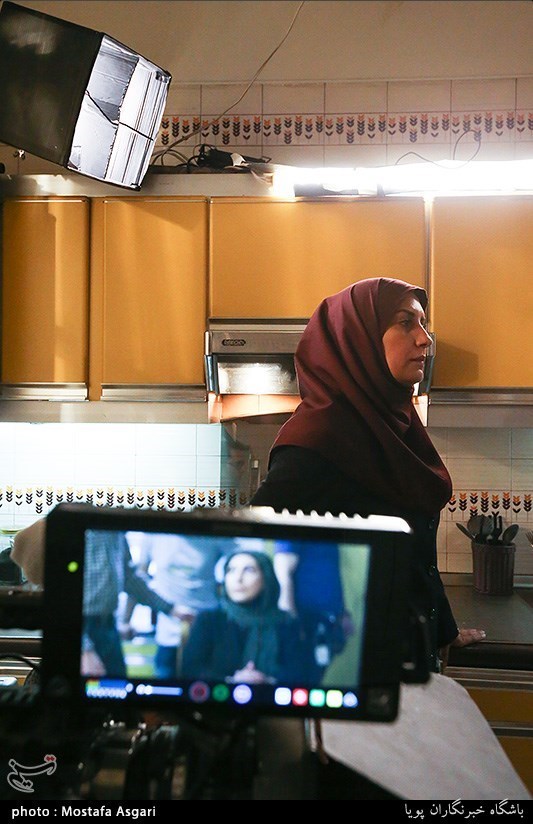 پشت صحنه سریال آسمان هوای باران دارد