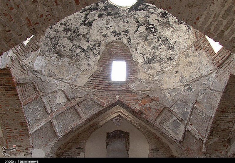 حمام تاریخی مراغه براثر بی مهری میراث قرهنگی کشور در آستانه تخریب