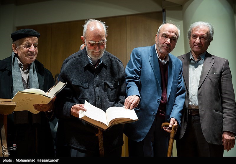 رونمایی از کتاب تصحیح مثنوی معنوی