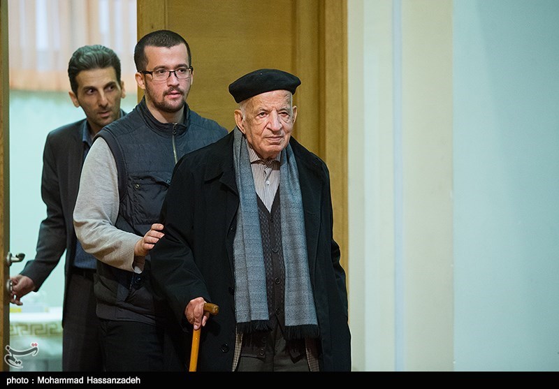 رونمایی از کتاب تصحیح مثنوی معنوی