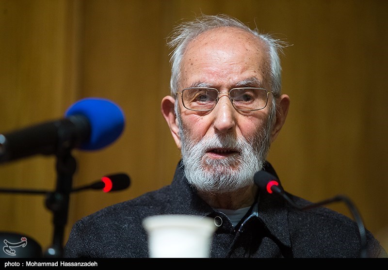 رونمایی از کتاب تصحیح مثنوی معنوی