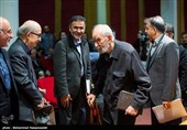 محمدعلی موحد، مصحح مثنوی و عضو پیوسته فرهنگستان در مراسم رونمایی از کتاب تصحیح مثنوی معنوی