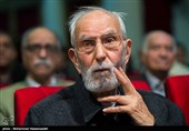 محمدعلی موحد، مصحح مثنوی و عضو پیوسته فرهنگستان در مراسم رونمایی از کتاب تصحیح مثنوی معنوی