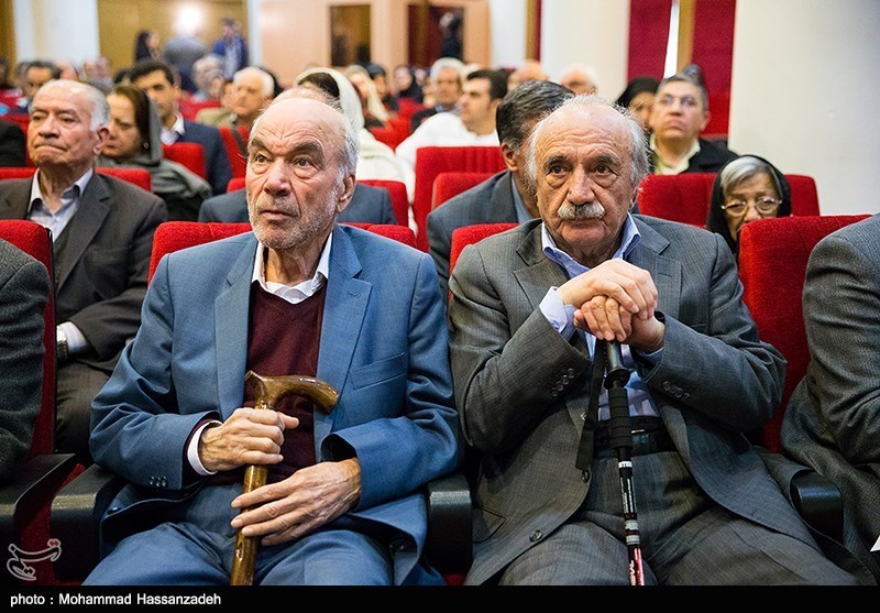 رونمایی از کتاب تصحیح مثنوی معنوی