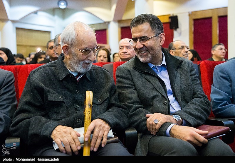 رونمایی از کتاب تصحیح مثنوی معنوی