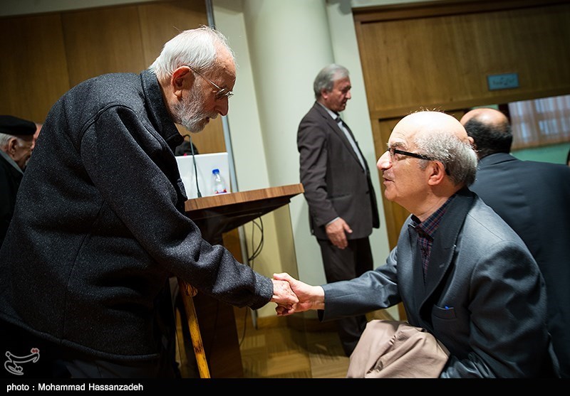 رونمایی از کتاب تصحیح مثنوی معنوی