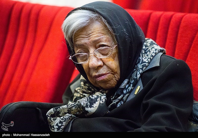 رونمایی از کتاب تصحیح مثنوی معنوی