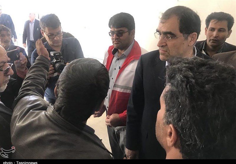 بازدید وزیر بهداشت از مناطق زلزله‌زده کوهبنان
