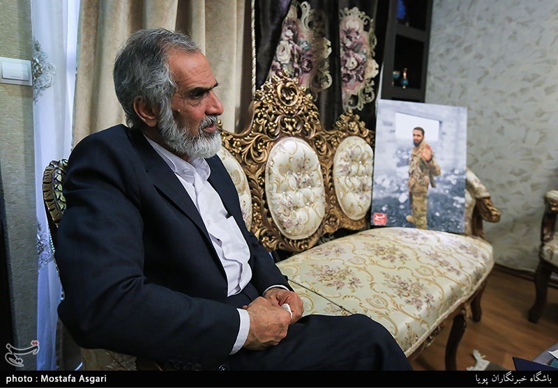 دیدار با خانواده شهید مدافع حرم حسین معز غلامی