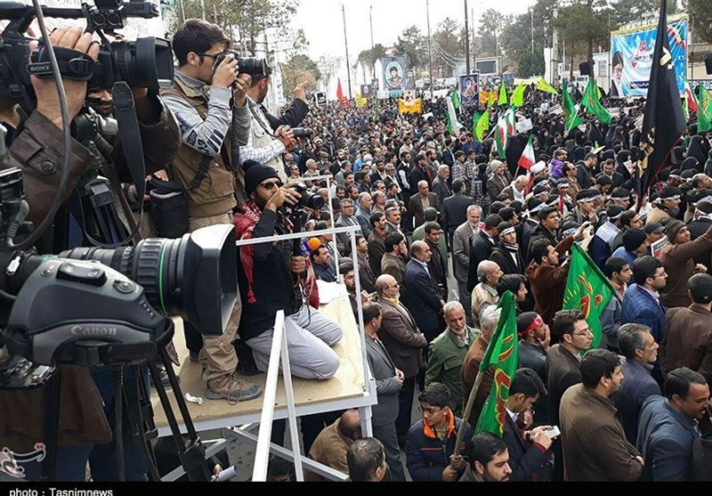 حضور پر شور  مردم کرمان در یوم الله 9 دی