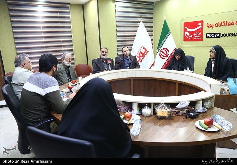 تجلیل از جانبازان و خانواده شهدای فتنه 88