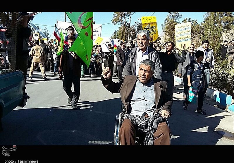 راهپیمایی مردم کرمان در محکومیت اغتشاشات