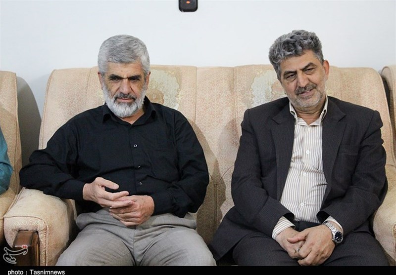 دیدار هلال احمر و پدر شهید احمدی روشن/ اهواز