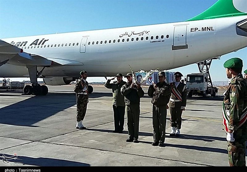 استقبال از پیکر مطهر شهید "محسن گروئیه‌خراسانی" در  کرمان 