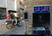در جای جای محله امامزاده یحیی(ع) عشق و ارادت به اهل بیت(ع ) را میتوان لمس کرد.