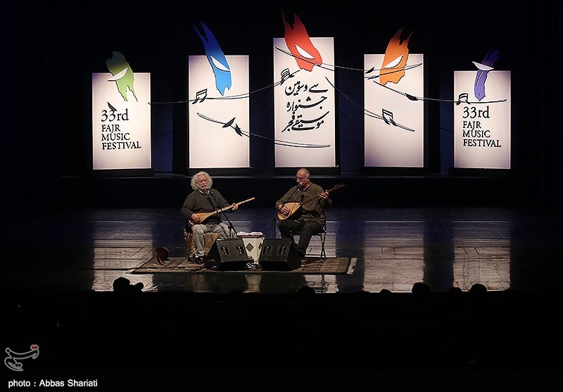 گروه ارکان اوگر در چهارمین شب سی‌وسومین جشنواره موسیقی فجر