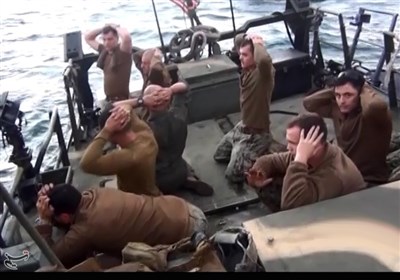 تجلیل از رزمندگان حماسه دستگیری متجاوزان آمریکایی