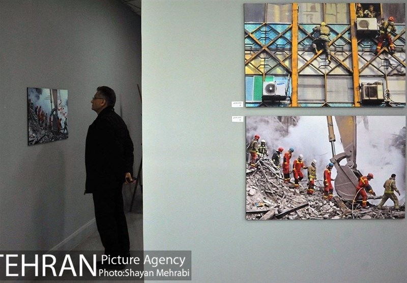 نمابشگاه عکس «استاده‌ام چو شمع»