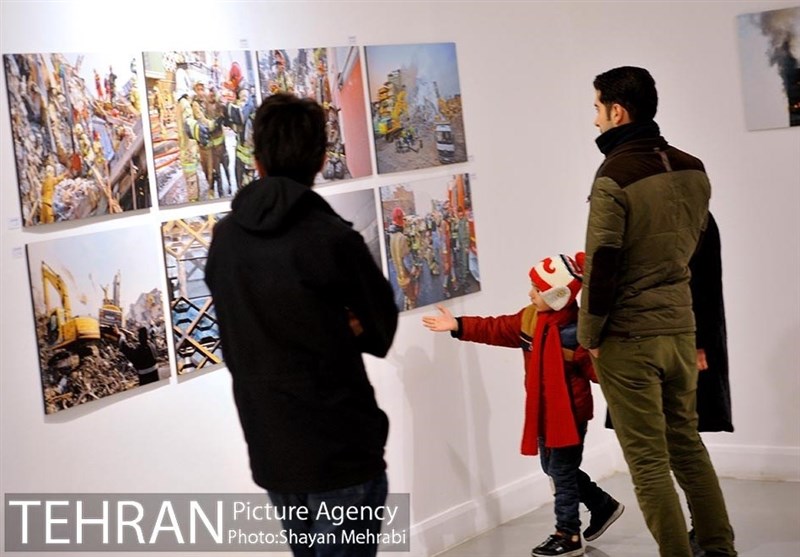 نمایشگاه عکس «استاده‌ام چو شمع»