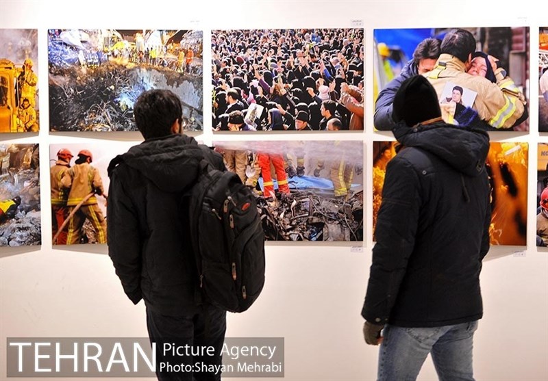 نمایشگاه عکس «استاده‌ام چو شمع»