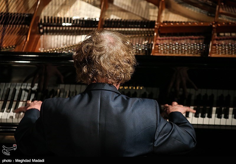 نهمین شب سی‌وسومین جشنواره موسیقی فجر