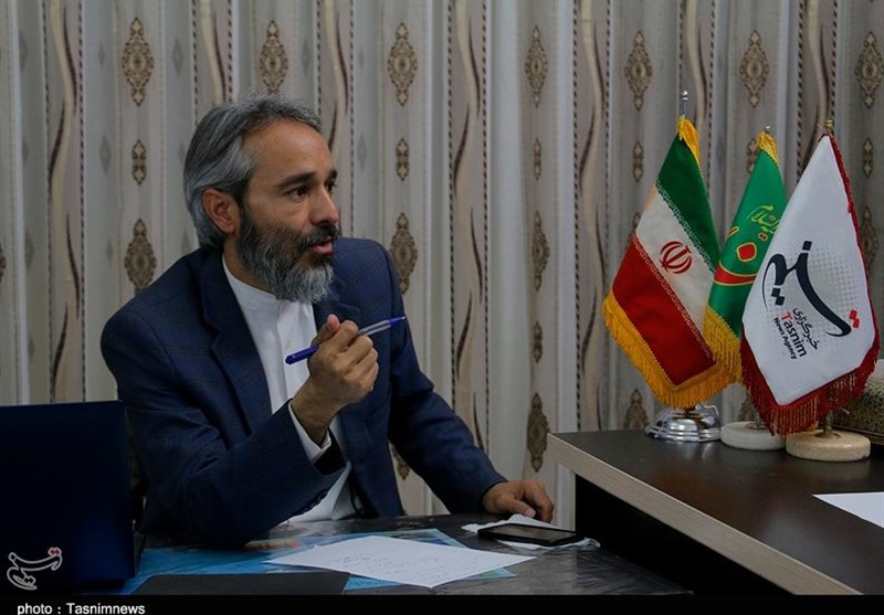 بازدید پورابراهیمی رئیس کمیسیون اقتصادی مجلس از دفتر خبرگزاری تسنیم کرمان