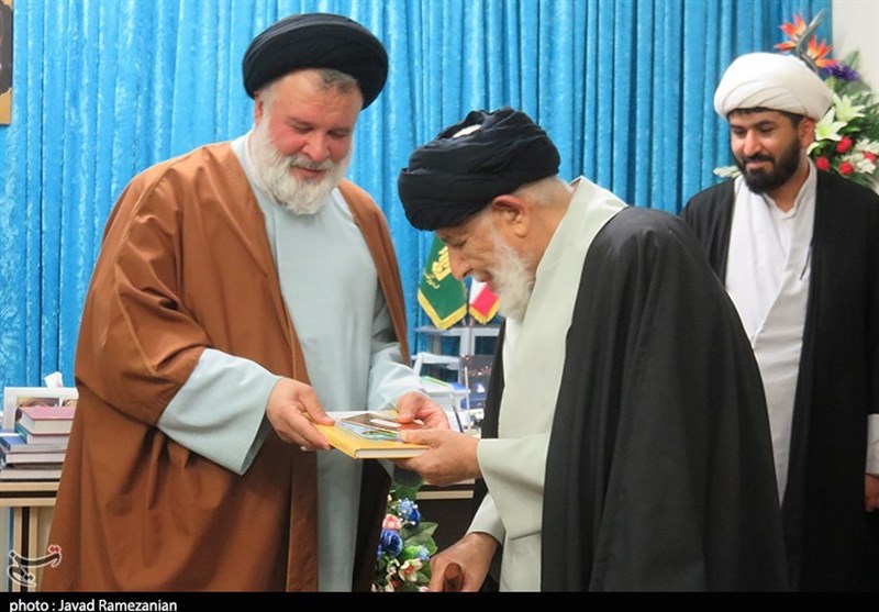 نشست اساتید و مدیران حوزه های علمیه دامغان