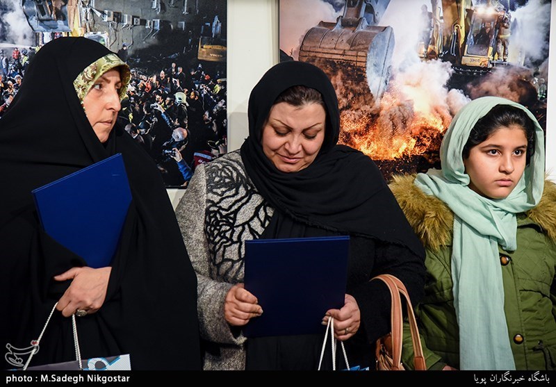 نمایشگاه آثار هنرهای تجسمی