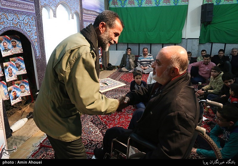 مراسم یادبود شهدای مدافع حرم در حسینیه محب الشهدا