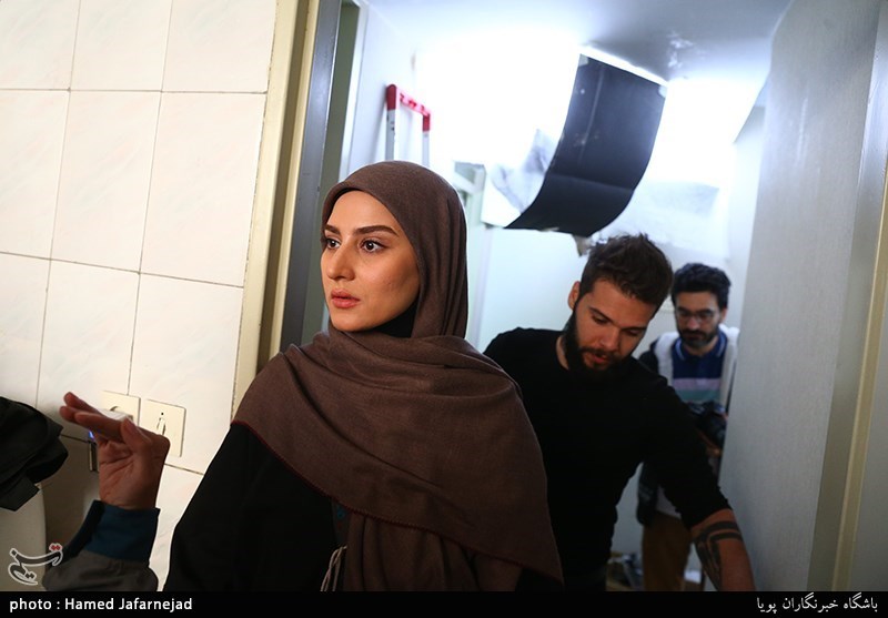 	  الهه خادمی بازیگر سریال 87 متر