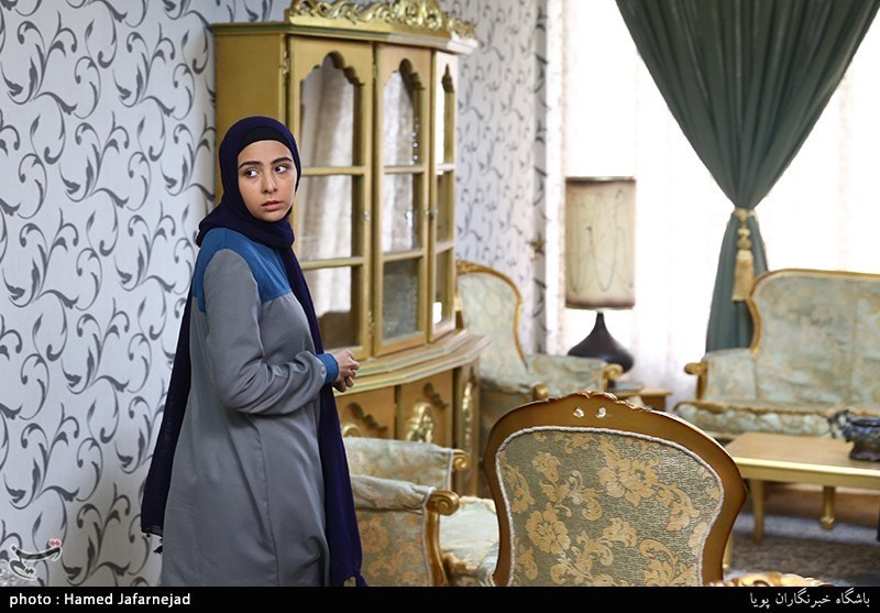 	  ملیکا نصیری بازیگر سریال 87 متر