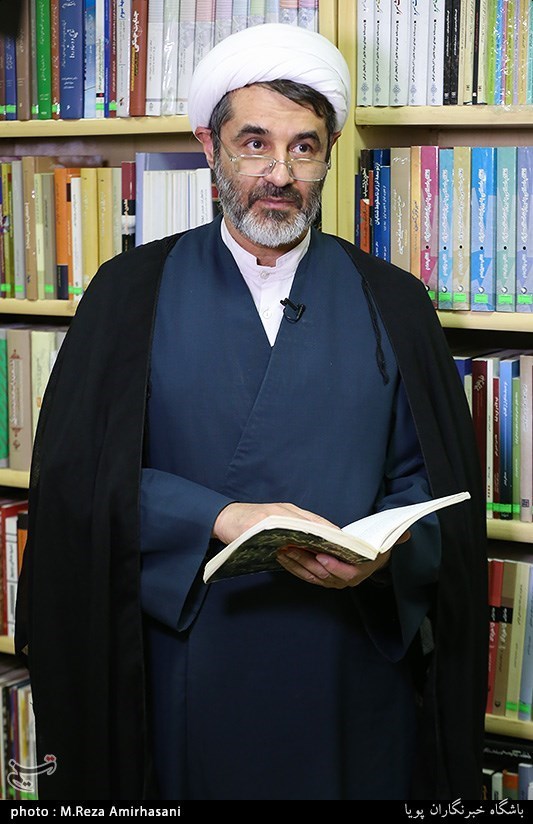 گفت و گو با حجت الاسلام سعید فخرزاده وقایع نگار تاریخ انقلاب اسلامی و دفاع مقدس