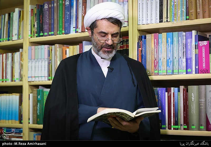 گفت و گو با حجت الاسلام سعید فخرزاده وقایع نگار تاریخ انقلاب اسلامی و دفاع مقدس