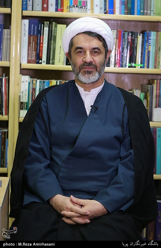 گفت و گو با حجت الاسلام سعید فخرزاده وقایع نگار تاریخ انقلاب اسلامی و دفاع مقدس