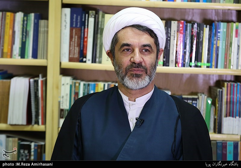 گفت و گو با حجت الاسلام سعید فخرزاده وقایع نگار تاریخ انقلاب اسلامی و دفاع مقدس