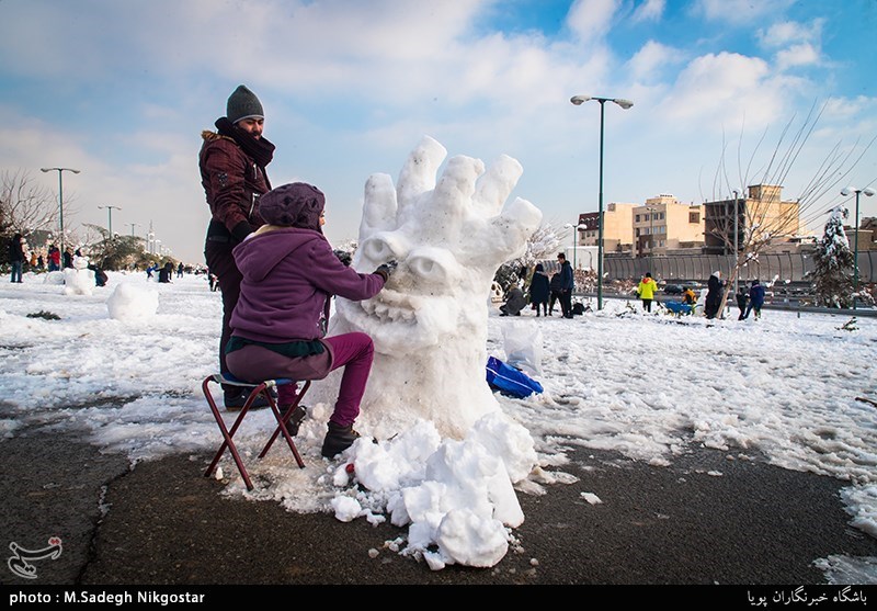 جشنواره مجسمه‌های برفی