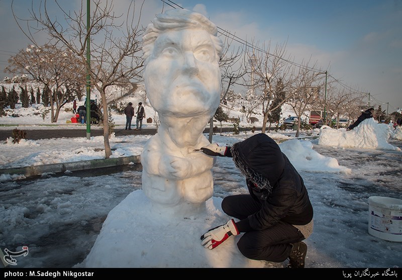 جشنواره مجسمه‌های برفی