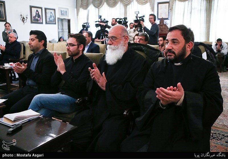 نشست کمیته مطبوعاتی اقلیت های دینی ستاد دهه فجر