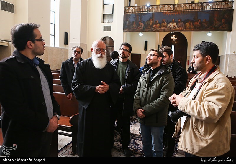 نشست کمیته مطبوعاتی اقلیت های دینی ستاد دهه فجر