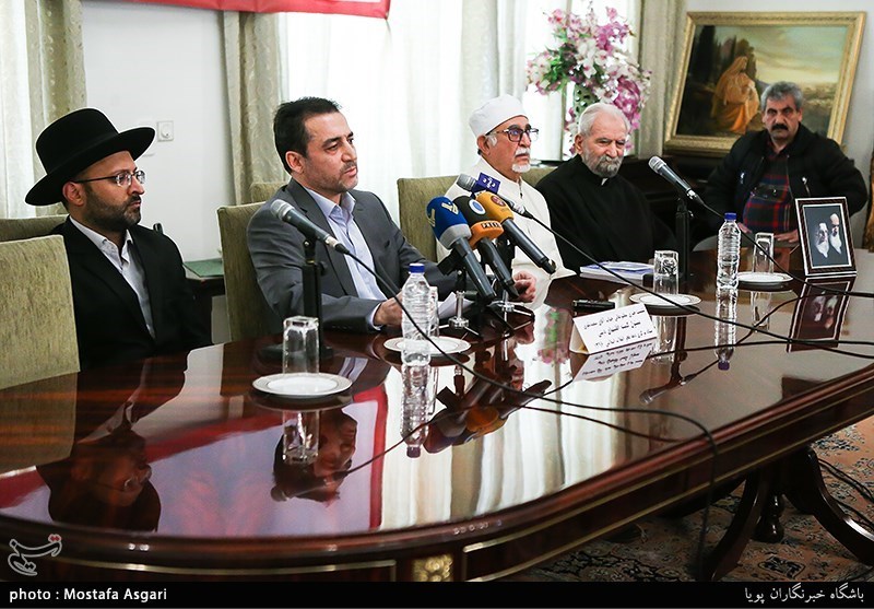 نشست کمیته مطبوعاتی اقلیت های دینی ستاد دهه فجر