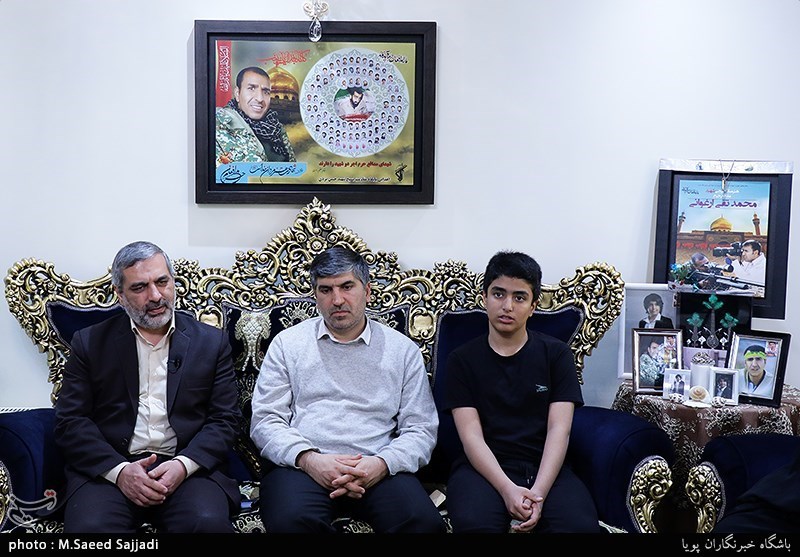 دیدار جامعه قرآنی با خانواده شهید مدافع محمدتقی ارغوانی