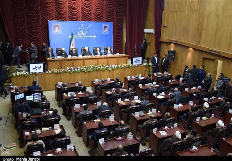 جلسه شورای اداری استان کرمان با حضور رئیس جمهور 