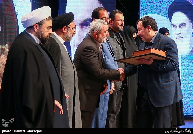 دوازدهمین مراسم ملی تکریم چهره‌های قرآنی